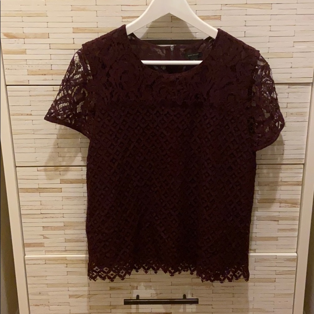 Ann Taylor burgundy short sleeve lace blouse